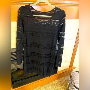 Women’s Express long sleeve lace black dress size large